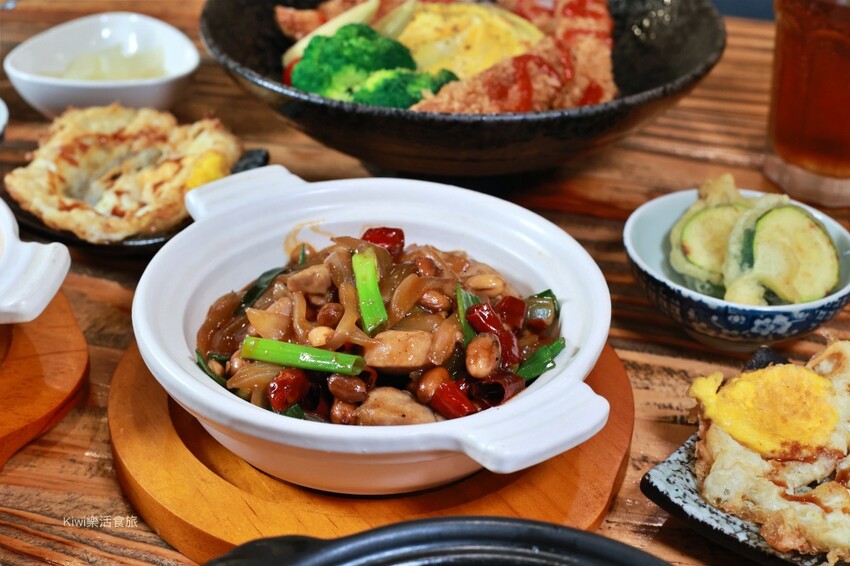 員林美食富味美之家︱彰化員林平價美食中式個人套餐推薦宮保雞丁特餐.秘製紅燒牛腩煲特餐.日式豬排蛋包飯,