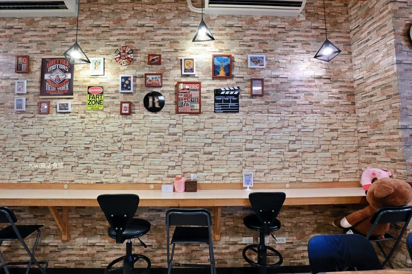 員林美食富味美之家︱彰化員林平價美食中式個人套餐推薦宮保雞丁特餐.秘製紅燒牛腩煲特餐.日式豬排蛋包飯,