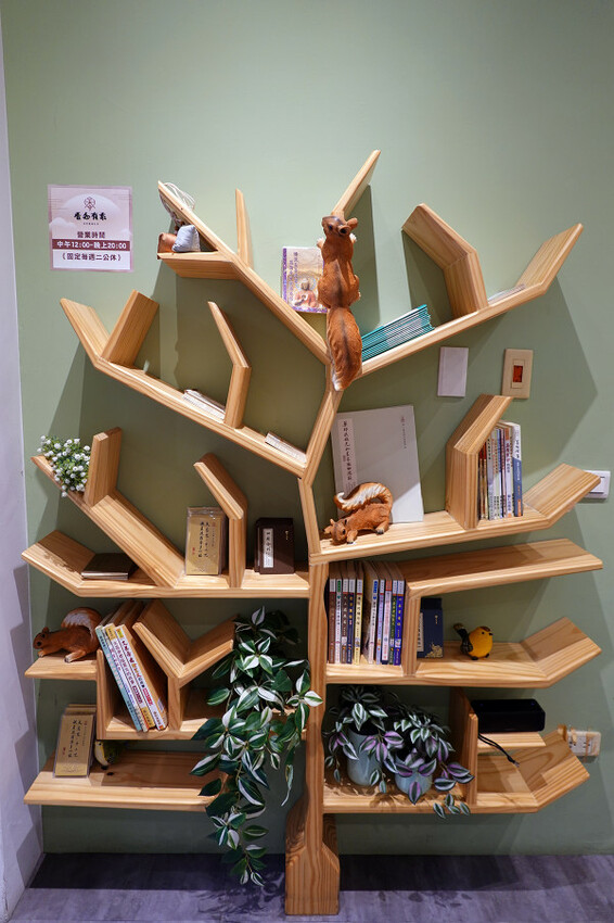 桃園市中壢區肉食族也能開心吃的中壢中原大學香知有素蔬食餐廳,好吃中壢中原素食炸物,素食拉麵免費加湯加麵還附飲料