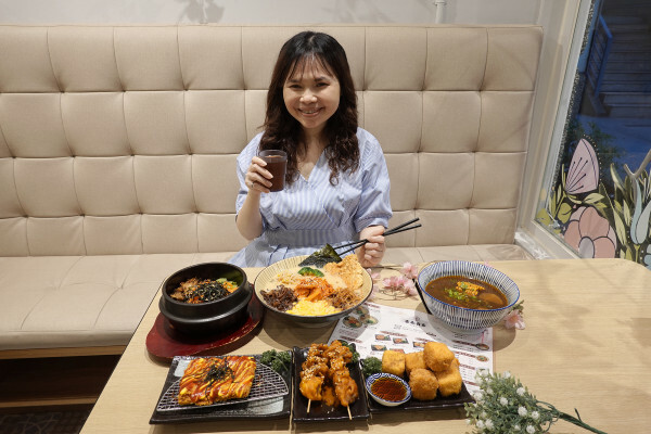 桃園市中壢區肉食族也能開心吃的中壢中原大學香知有素蔬食餐廳,好吃中壢中原素食炸物,素食拉麵免費加湯加麵還附飲料