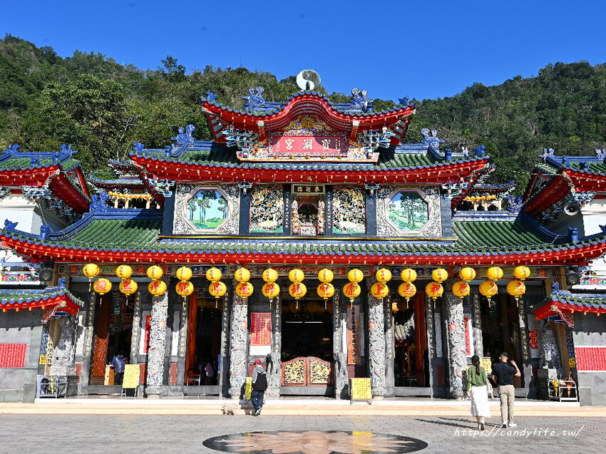 南投縣埔里鎮SkySon天子舒芙蕾｜埔里必買伴手禮，埔里地母廟必吃美食，一顆舒芙蕾五種吃法