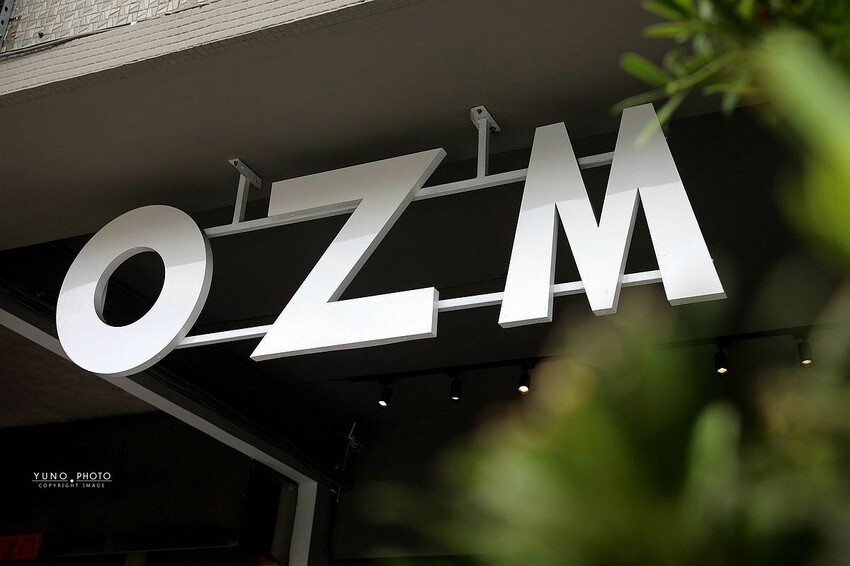 甜點控必收!隱身老宅 4.7星「神級肉桂捲」司康/戚風蛋糕推薦|OZM 啢男咖啡甜點 (台中西區下午茶/甜點)