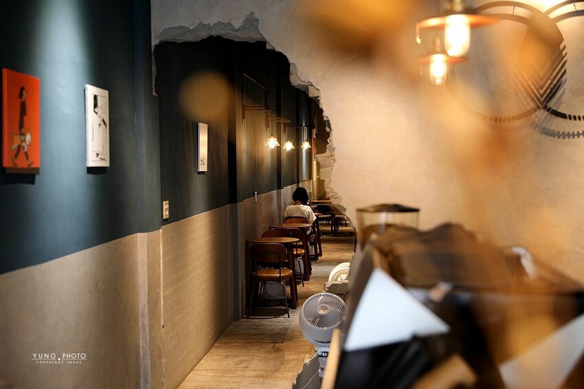 甜點控必收!隱身老宅 4.7星「神級肉桂捲」司康/戚風蛋糕推薦|OZM 啢男咖啡甜點 (台中西區下午茶/甜點)