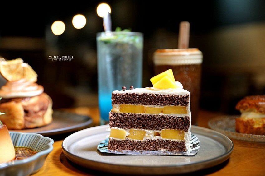 甜點控必收!隱身老宅 4.7星「神級肉桂捲」司康/戚風蛋糕推薦|OZM 啢男咖啡甜點 (台中西區下午茶/甜點)