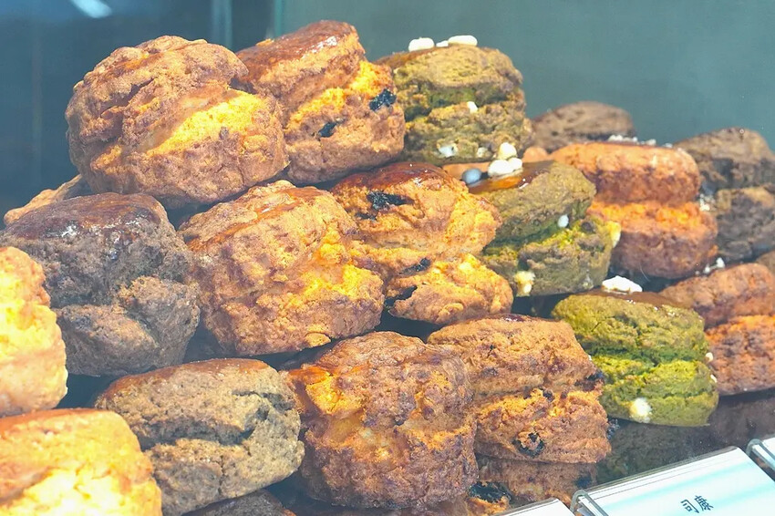 隱藏在台中西區的甜點天堂 台中西區最新秘境下午茶推薦|OZM 隱藏在台中西區的甜點天堂 台中西區最新秘境下午茶推薦|OZM