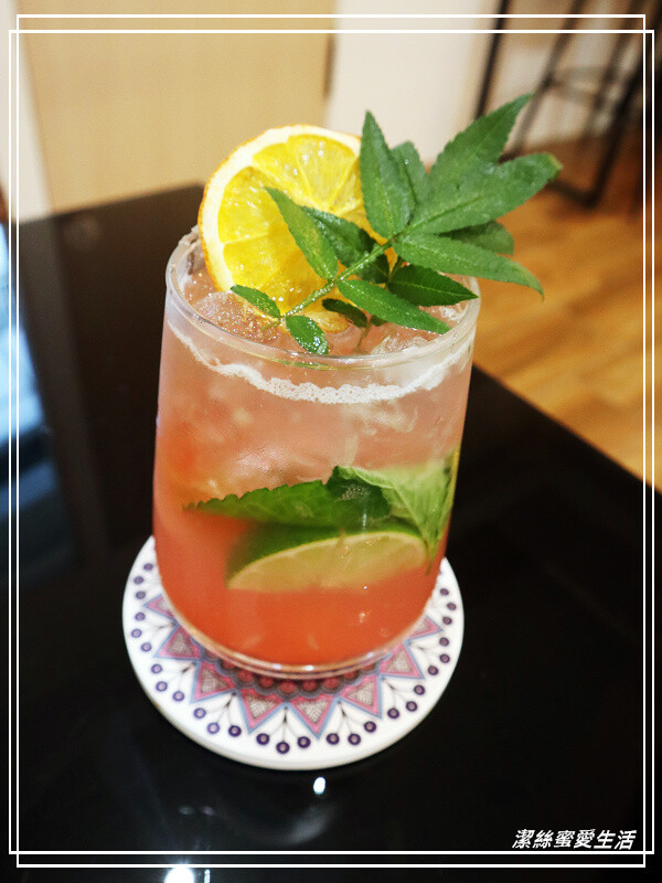 樂在Lezy-桃園中壢/入口即化超軟嫩舒芙蕾x早午盤餐.正餐點心下午茶皆宜