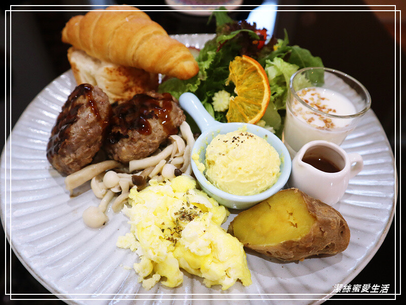 樂在Lezy-桃園中壢/入口即化超軟嫩舒芙蕾x早午盤餐.正餐點心下午茶皆宜