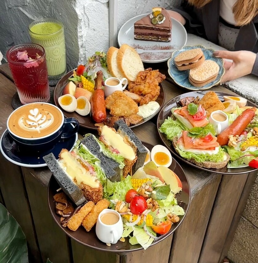 新竹平價又豐盛好吃的早午餐推薦！歡慶「掬熙商行 G.C Brunch & Coffee」一週年，早午餐時段皆享85折優惠！用餐空間寬敞又舒適，還是間寵物友善咖啡廳～ - 阿華田的美食日記