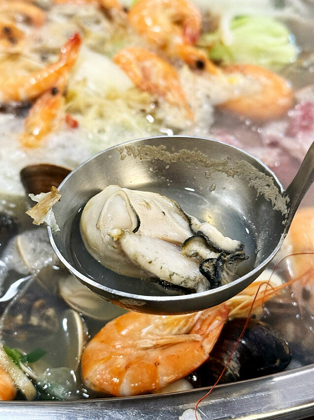 [新竹] 石憶食鍋，新竹最狂海鮮火鍋，上百顆蛤蠣的澎湃盛宴！