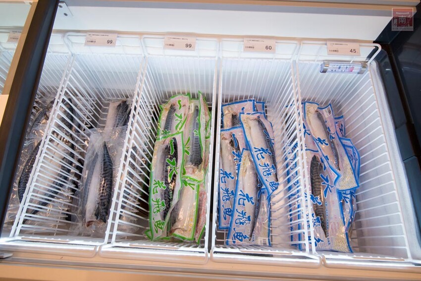 【冷凍食品賣場】專業冷凍食品超市，海鮮、生鮮、調理食品一次購足，千款商品現貨供應，專屬停車場及小孩遊樂區~魚大俠冷凍食材本舖 - 南人幫