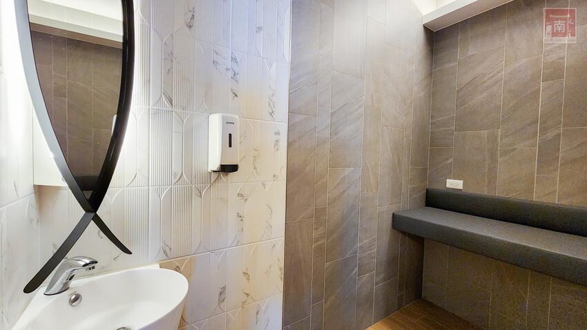 【冷凍食品賣場】專業冷凍食品超市，海鮮、生鮮、調理食品一次購足，千款商品現貨供應，專屬停車場及小孩遊樂區~魚大俠冷凍食材本舖 - 南人幫