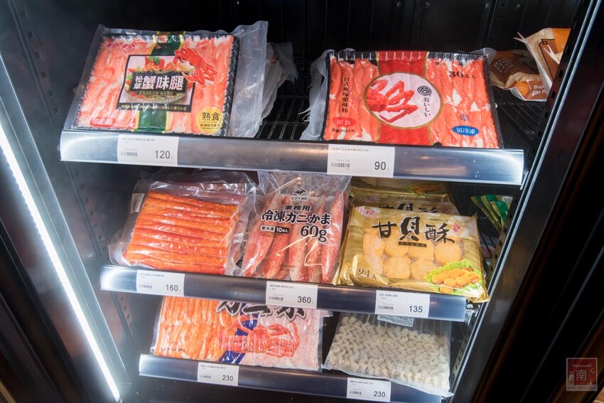 【冷凍食品賣場】專業冷凍食品超市，海鮮、生鮮、調理食品一次購足，千款商品現貨供應，專屬停車場及小孩遊樂區~魚大俠冷凍食材本舖 - 南人幫