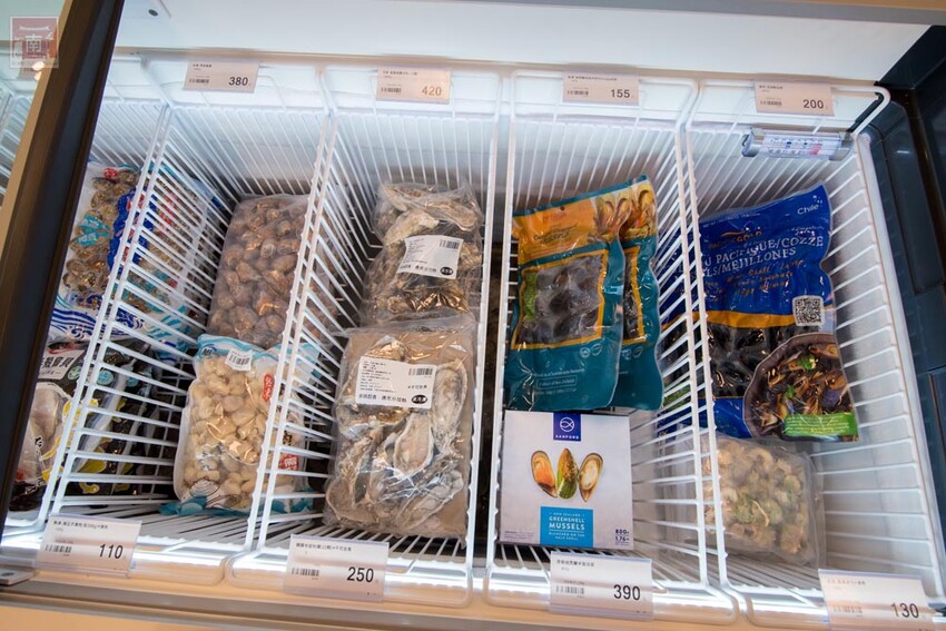 【冷凍食品賣場】專業冷凍食品超市，海鮮、生鮮、調理食品一次購足，千款商品現貨供應，專屬停車場及小孩遊樂區~魚大俠冷凍食材本舖 - 南人幫