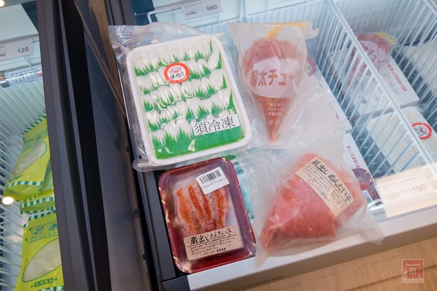 【冷凍食品賣場】專業冷凍食品超市，海鮮、生鮮、調理食品一次購足，千款商品現貨供應，專屬停車場及小孩遊樂區~魚大俠冷凍食材本舖 - 南人幫