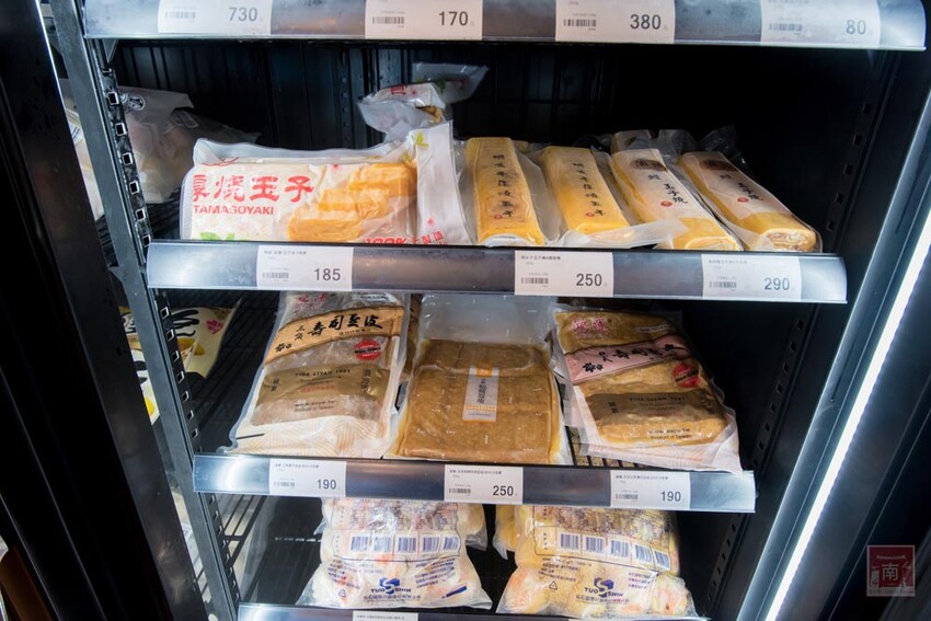 【冷凍食品賣場】專業冷凍食品超市，海鮮、生鮮、調理食品一次購足，千款商品現貨供應，專屬停車場及小孩遊樂區~魚大俠冷凍食材本舖 - 南人幫