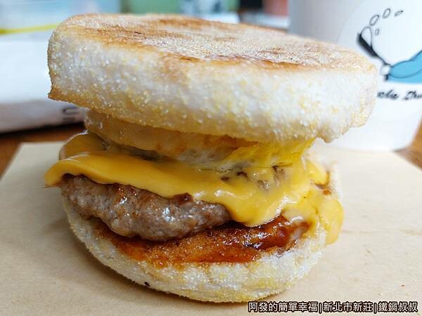 鐵鍋叔叔07-厚切牛肉堡.jpg