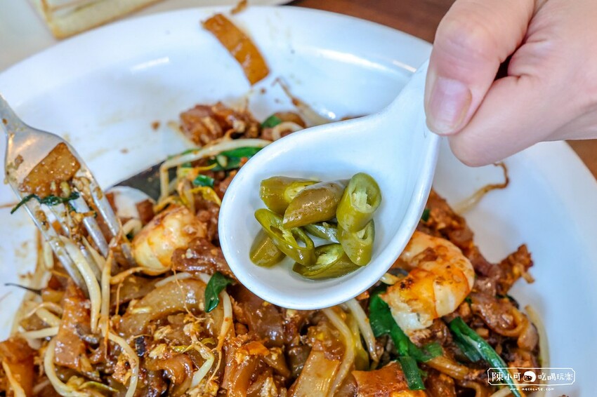 【士林美食】池先生馬來西亞料理餐廳，菜單必點沙嗲雞椰漿飯推薦