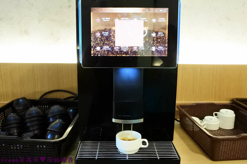 屏東美食【鹿島日式鐵板燒】龍蝦和牛奢華料理.高檔食材平價饗宴│水姑娘龍蝦│日本和牛│家樂福美食街 - Fresa芙芮莎♥莎旅憶食