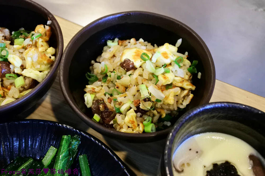 屏東美食【鹿島日式鐵板燒】龍蝦和牛奢華料理.高檔食材平價饗宴│水姑娘龍蝦│日本和牛│家樂福美食街 - Fresa芙芮莎♥莎旅憶食