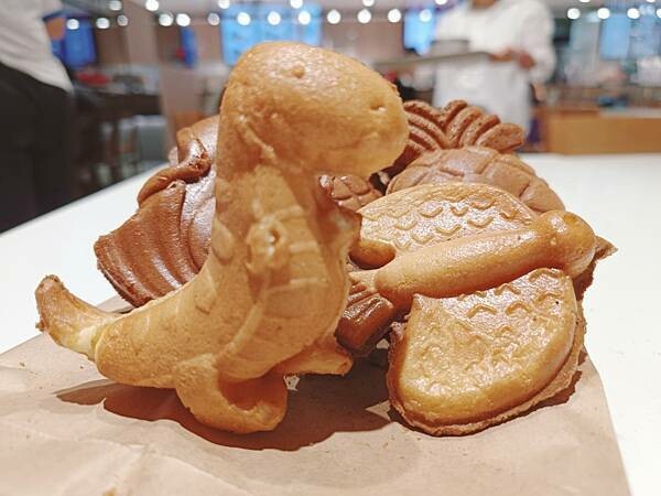 河津櫻花季kadokado雞蛋糕專売個限定「圓圓鯛魚燒」/白玉紅豆鯛魚燒/黑鳳梨/動物園系列/忠孝復興站/忠孝SOGO