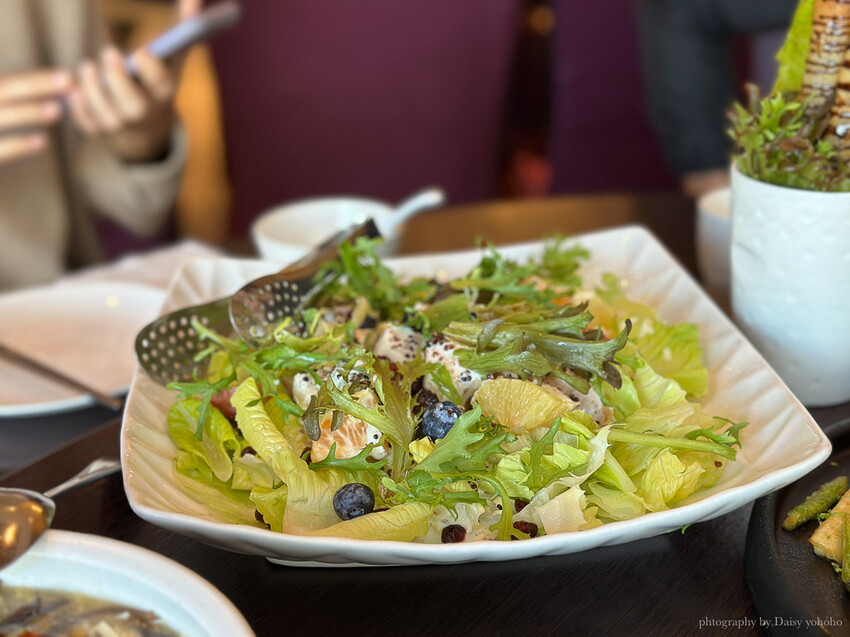 台南市東區漢來蔬食南紡店｜與各地有機農場契作的食材，創意精緻料理，台南素食者必吃！