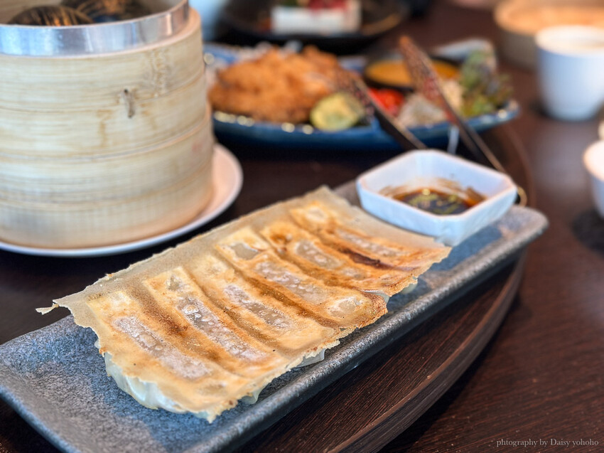 台南市東區漢來蔬食南紡店｜與各地有機農場契作的食材，創意精緻料理，台南素食者必吃！