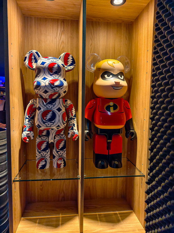 永春站美食首選，老王炸烤信義旗艦店打造夜店風炸烤新體驗