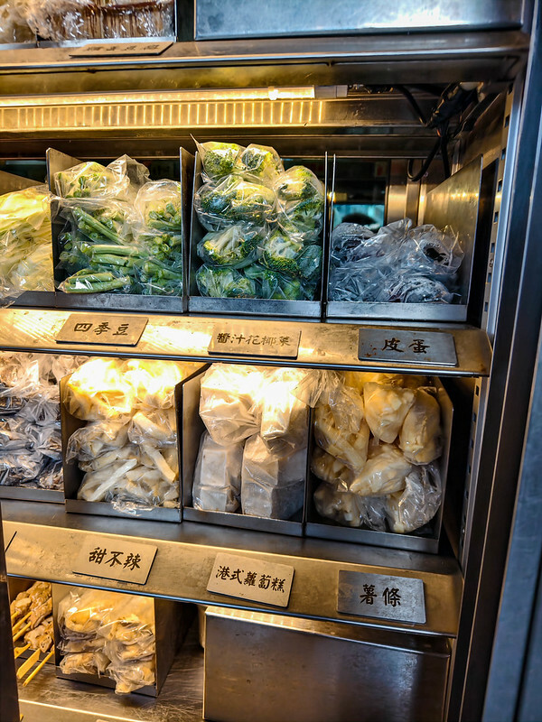 永春站美食首選，老王炸烤信義旗艦店打造夜店風炸烤新體驗