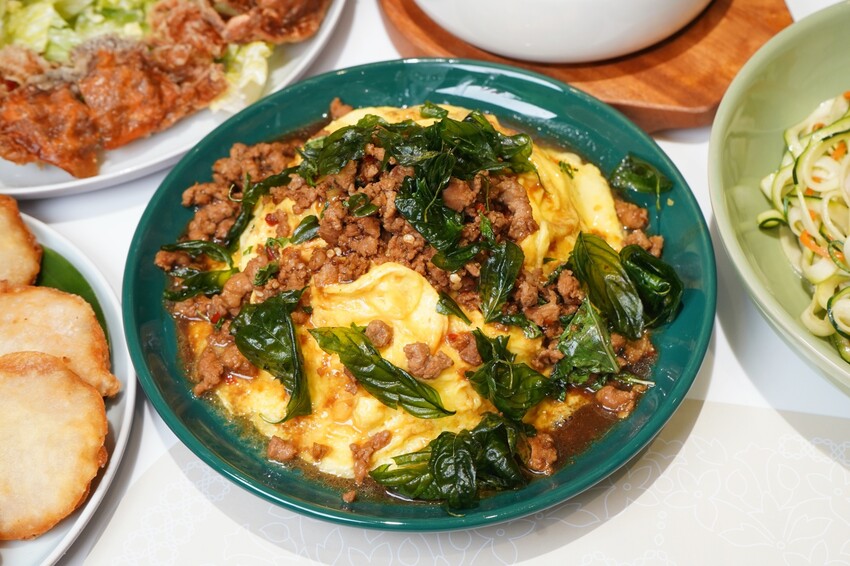 泰國曼谷最強網美餐廳最新分店開幕啦！免出國也能享用創意泰式料理，台中開幕限定菜「泰想芋見泥」大推必點！