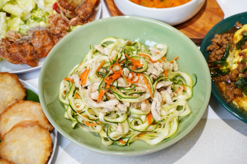 泰國曼谷最強網美餐廳最新分店開幕啦！免出國也能享用創意泰式料理，台中開幕限定菜「泰想芋見泥」大推必點！