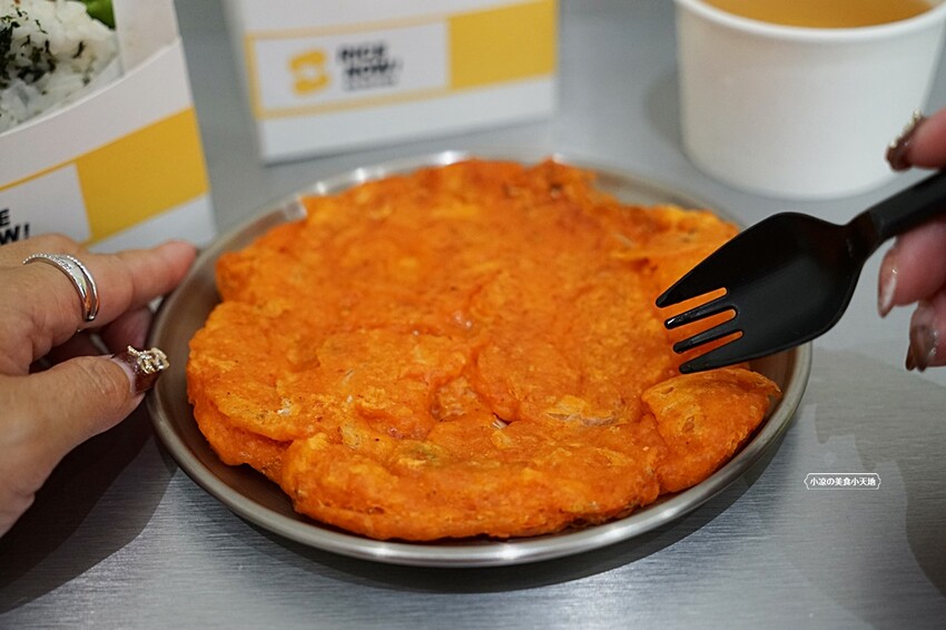 全台唯一傳統韓式米漢堡就在這！！米漢堡7種口味任你選，還有泡菜煎餅非點不可的道地口味！！！