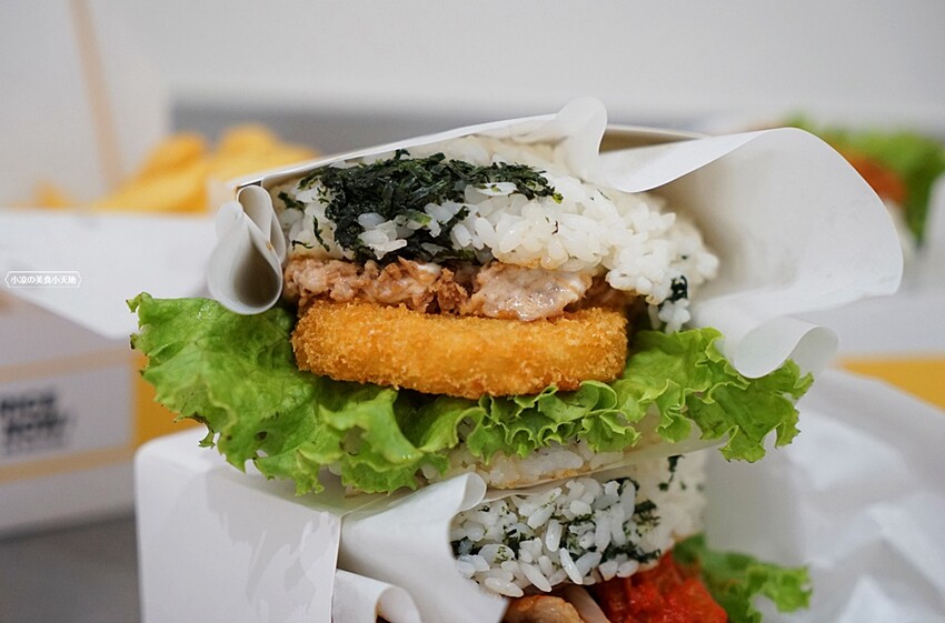 全台唯一傳統韓式米漢堡就在這！！米漢堡7種口味任你選，還有泡菜煎餅非點不可的道地口味！！！