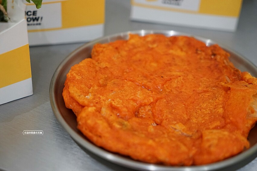 全台唯一傳統韓式米漢堡就在這！！米漢堡7種口味任你選，還有泡菜煎餅非點不可的道地口味！！！