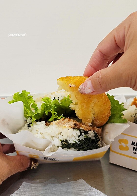 全台唯一傳統韓式米漢堡就在這！！米漢堡7種口味任你選，還有泡菜煎餅非點不可的道地口味！！！