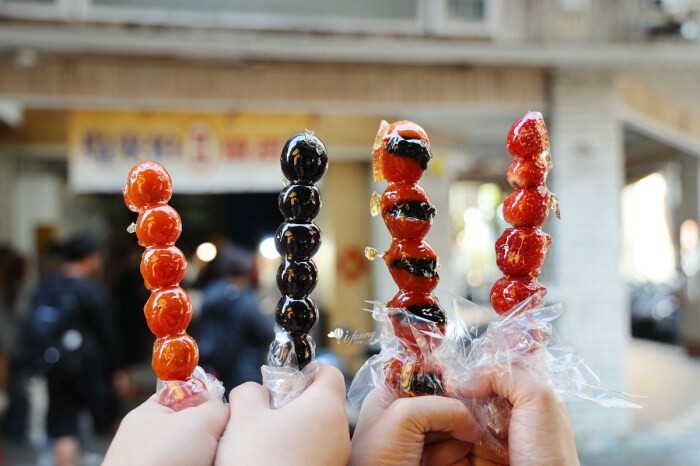 想要一次滿足味蕾和荷包的饗宴體驗嗎！來這家專門店，提供的丼飯和咖哩飯美味無比，白飯、湯品、小菜無限續，飲料更是喝到飽，這裡的cp值超高，絕對會讓你大呼過癮。