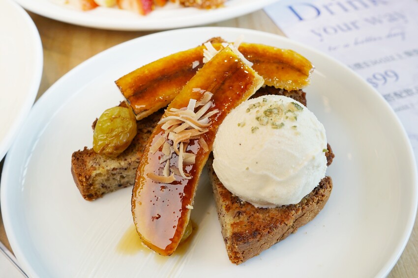 世界第一名早餐台中首店開幕啦！擁有全台最大坪數的絕美店裝，經典班尼迪克蛋與法式土司更是招牌必點！