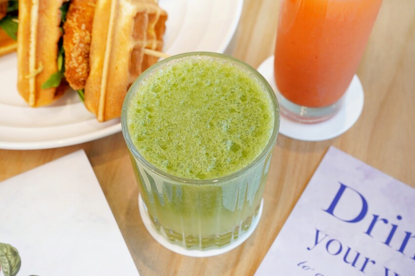 世界第一名早餐台中首店開幕啦！擁有全台最大坪數的絕美店裝，經典班尼迪克蛋與法式土司更是招牌必點！