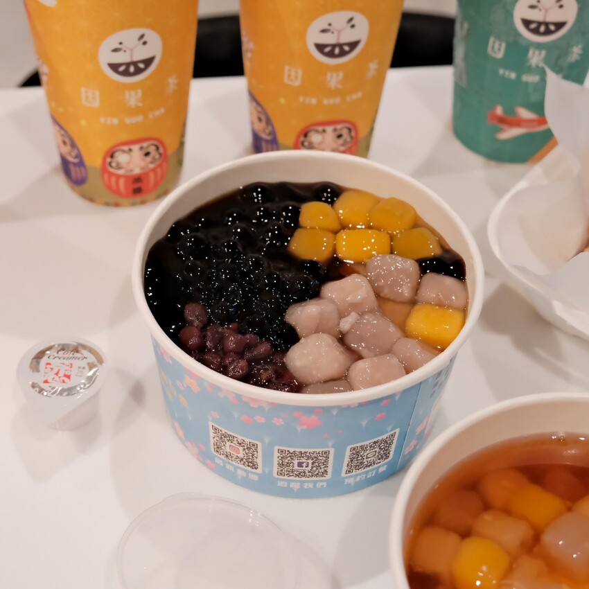 【微風南山飲料推薦】因果茶~信義區平價飲料只要50元起!免費獨家ㄤ姑粿珍珠、平價好吃可朗芙、職人豆磨豆花、招牌嫩仙草、日式復古甜點~因果茶菜單