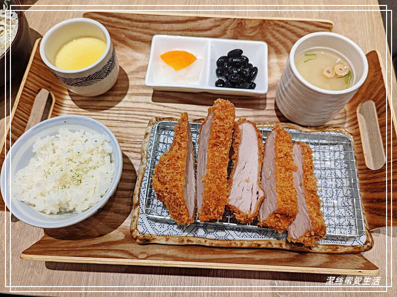 品田牧場-桃園八德/美味豬排套餐~自助吧高麗菜絲x越光米及冷熱飲品無限取用