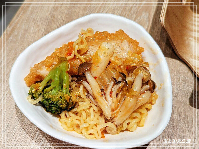 品田牧場-桃園八德/美味豬排套餐~自助吧高麗菜絲x越光米及冷熱飲品無限取用