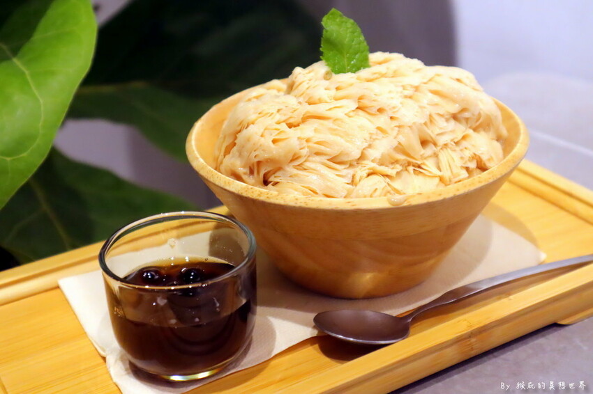 這家義大利麵也太好吃被驚豔到,珍珠奶茶雪花冰只要70元,真的相見恨晚啊~