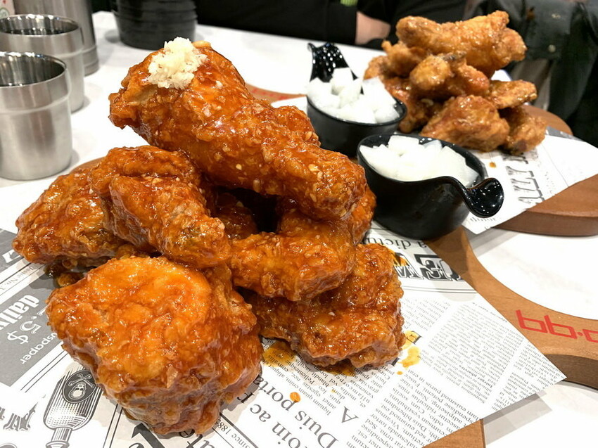 這家義大利麵也太好吃被驚豔到,珍珠奶茶雪花冰只要70元,真的相見恨晚啊~