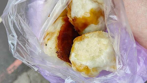 新北市三重區信義公園旁水煎包|1顆只要7元的超便宜又好吃的水煎包