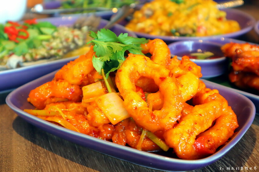 台中LaLaport北館新開幕餐廳，米其林推薦泰式料理，正宗泰菜NARA第9間店LaLaport台中店開幕