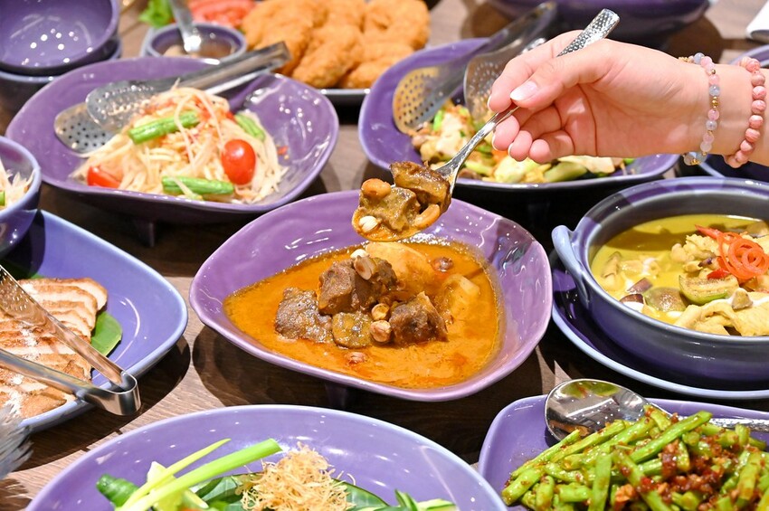 台中LaLaport新開幕大客滿 母親節限定套餐12道菜超豐盛 來自泰國正宗泰式料理/NARA Thai Cuisine泰式料理