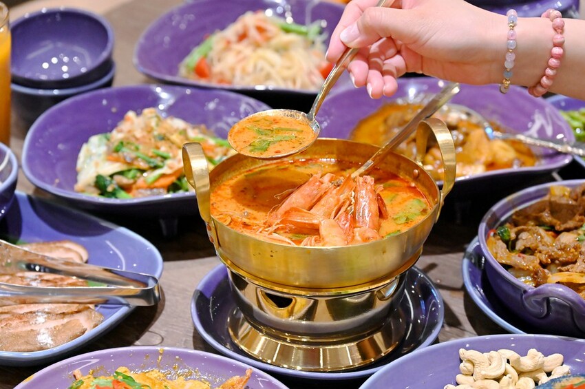 台中LaLaport新開幕大客滿 母親節限定套餐12道菜超豐盛 來自泰國正宗泰式料理/NARA Thai Cuisine泰式料理