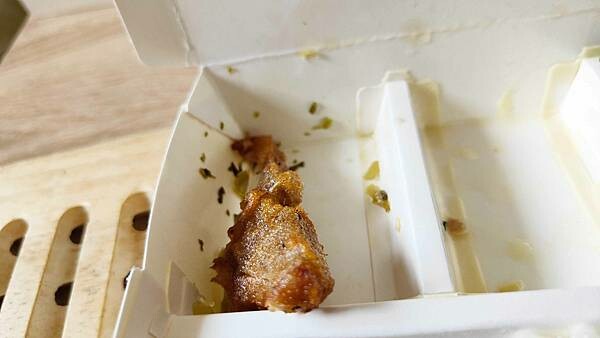 【中和美食】柳哥排骨飯｜一份只要７０元的超便宜排骨飯