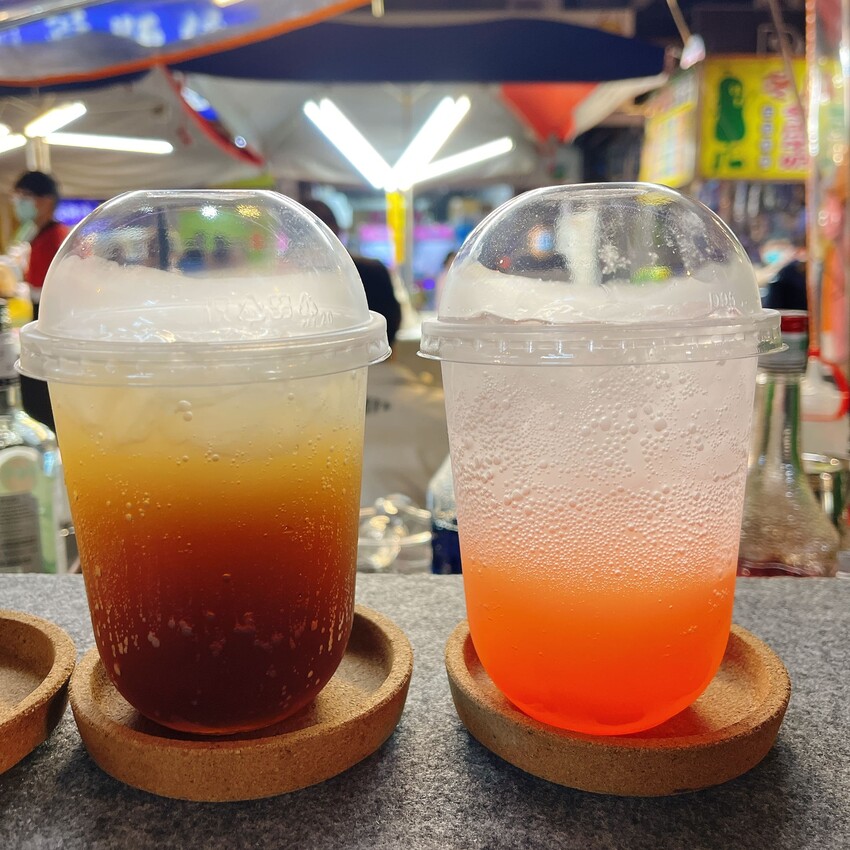 中壢夜市唯一一間露天酒吧—rutienbistro露天酒吧,來與朋友一起度過微醺的歡樂時光吧