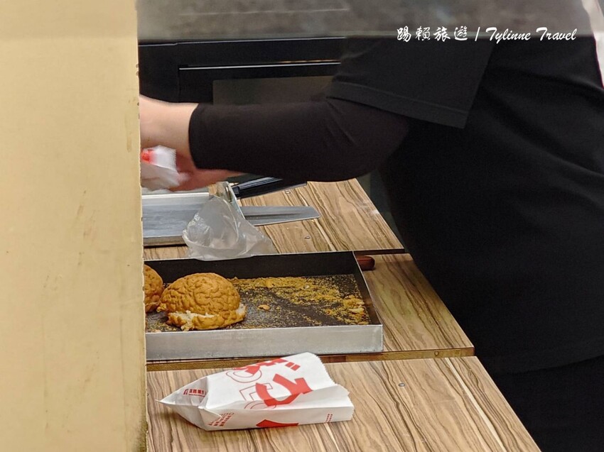 不用飛香港！公館超酥脆「菠蘿麵包 ぼろパン」排到爆，連周杰倫都愛。
