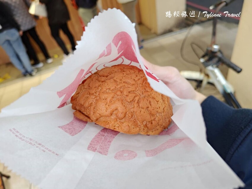 不用飛香港！公館超酥脆「菠蘿麵包 ぼろパン」排到爆，連周杰倫都愛。